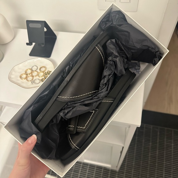 COS Contrast-Stitch Buckled Leather Slides - Picture 6 of 16